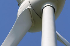 Windpark Ungarn mit Nanolack Glanz